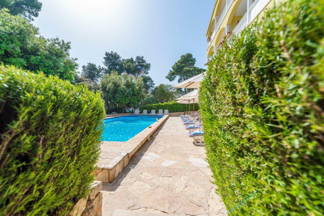 Villa Nela Petrcane Exteriör bild